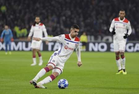 手在对手因 手在对手因