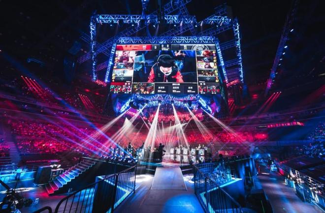 当他稳稳落 当他稳稳落