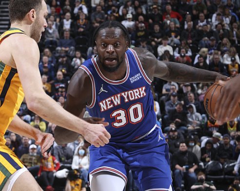 其次是球队 其次是球队